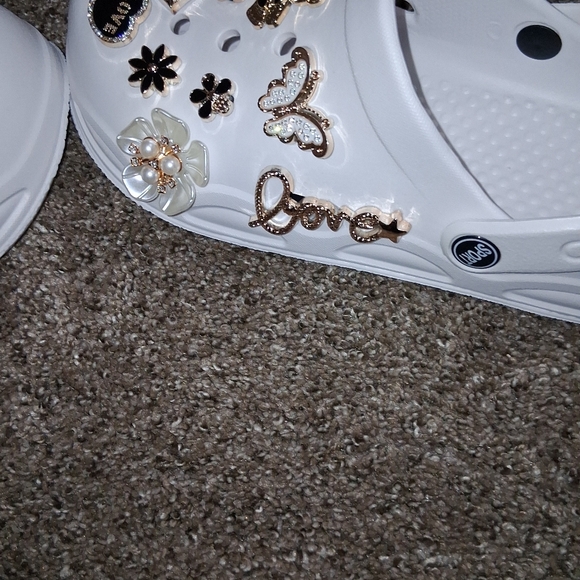 NEW WHITE BLING Imitation Croc - Picture 9 of 15